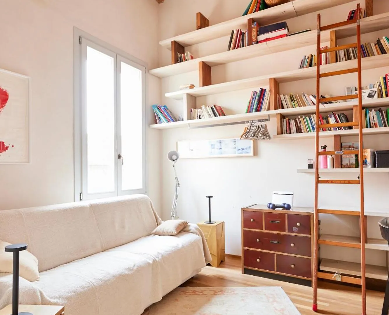 Bright And Peaceful Apartment In Historic Palazzo Bologna 0*,  Italy